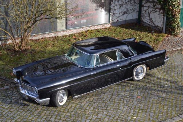 Afbeelding 1/15 van Lincoln Continental Mark II (1956)
