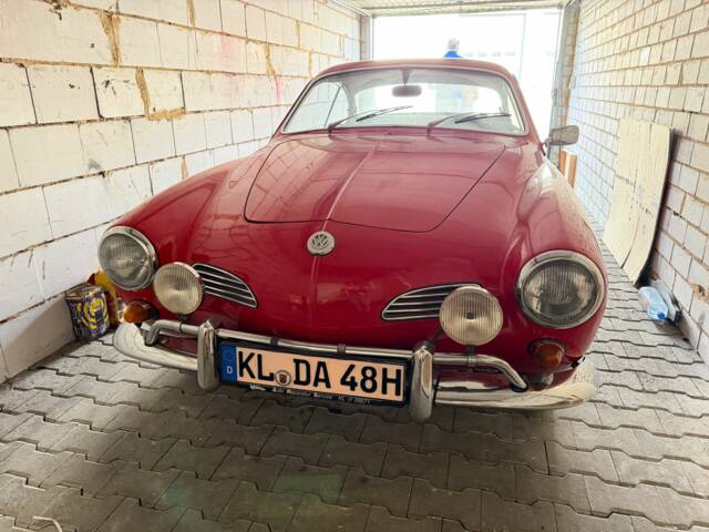 Image 1/9 de Volkswagen Karmann Ghia 1500 (1968)