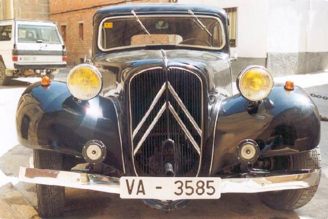 Bild 1/11 von Citroën Traction Avant 7 C (1934)
