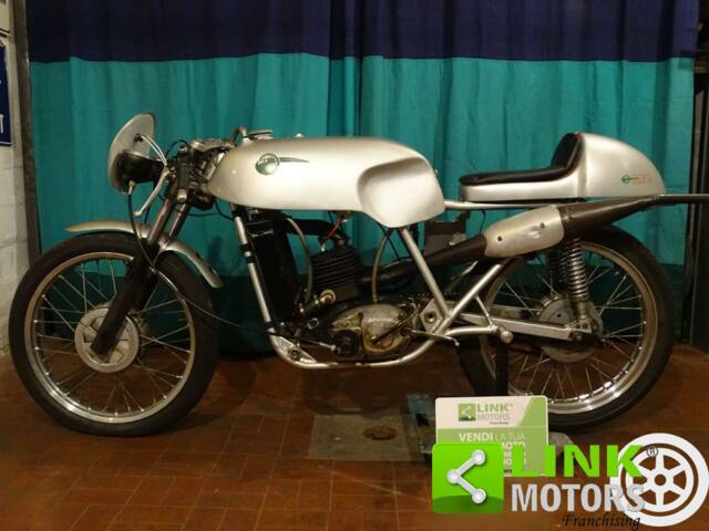 Bild 1/10 von MZ DUMMY (1965)