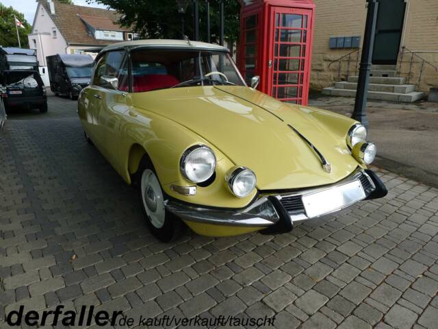 Imagen 1/23 de Citroën DS 19 (1964)