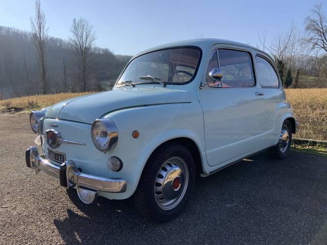 Immagine 1/60 di Giannini Fiat 750 (1968)