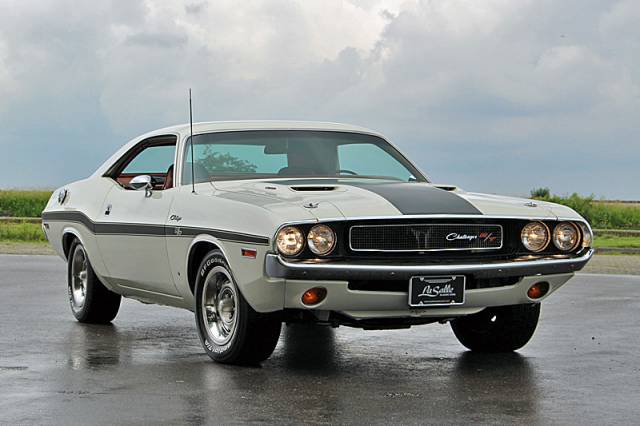 Image 1/28 of Dodge Challenger R&#x2F;T (1970)