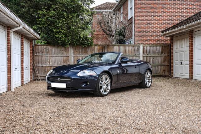 Immagine 1/32 di Jaguar XK 4.2 (2008)