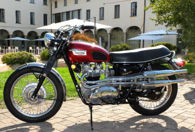 Image 1/8 de Triumph DUMMY (1969)