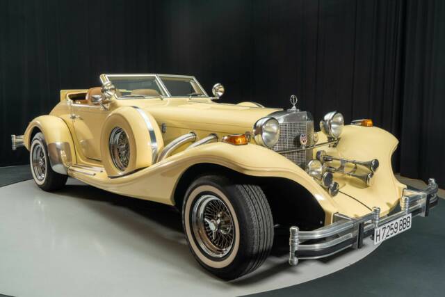 Afbeelding 1/8 van Excalibur Roadster IV (1981)