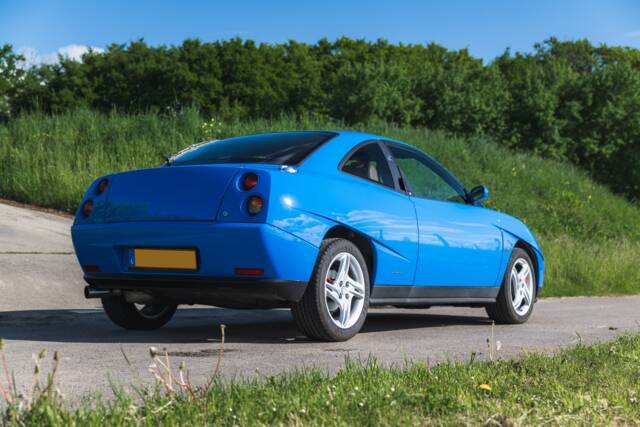 Bild 1/19 von FIAT Coupé 2.0 20V Turbo (1997)