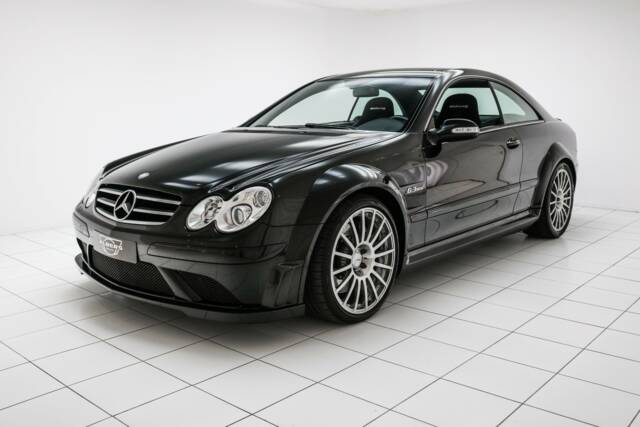 Imagen 1/16 de Mercedes-Benz CLK 63 AMG Black Series (2008)