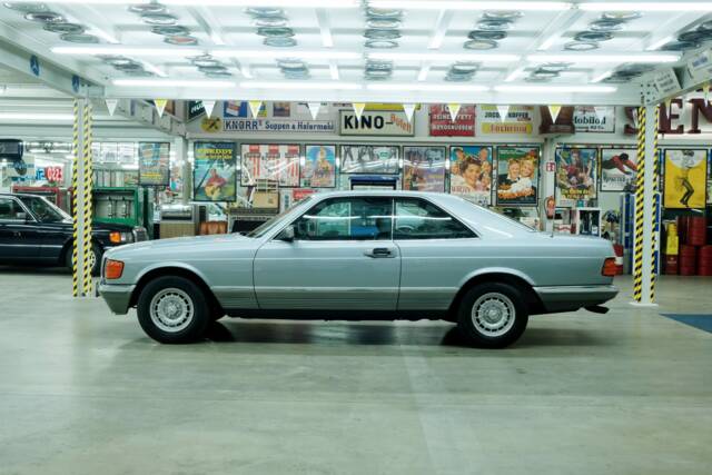 Image 1/50 of Mercedes-Benz 500 SEC (1982)