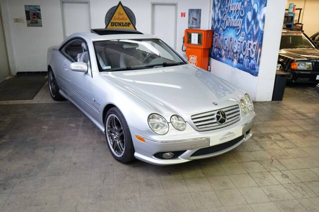 Bild 1/34 von Mercedes-Benz CL 65 AMG (2004)
