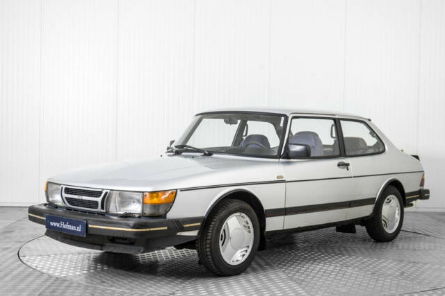 Image 1/41 of Saab 900 Turbo (1984)