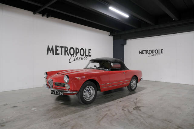 Image 1/21 of Alfa Romeo 2000 Spider (1960)