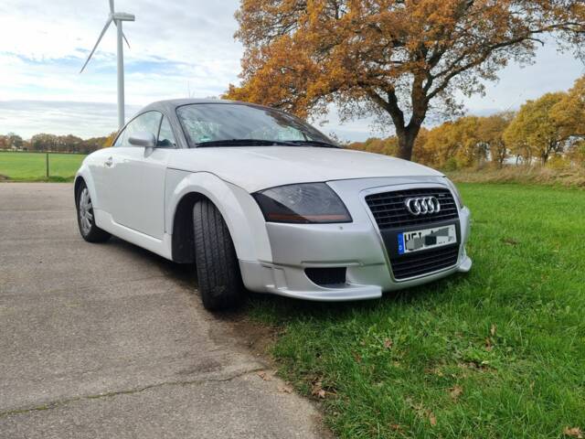 Bild 1/8 von Audi TT 1.8 T (1999)