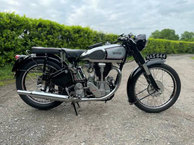Bild 1/49 von Norton DUMMY (1951)