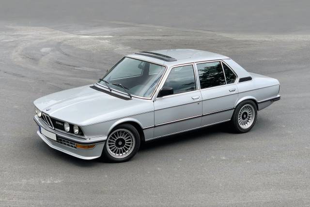 Immagine 1/14 di BMW M 535i (1979)