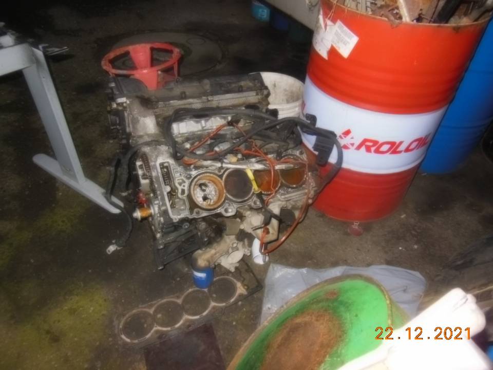 Image 15/15 of Cadillac SRX 4.6 (2006)