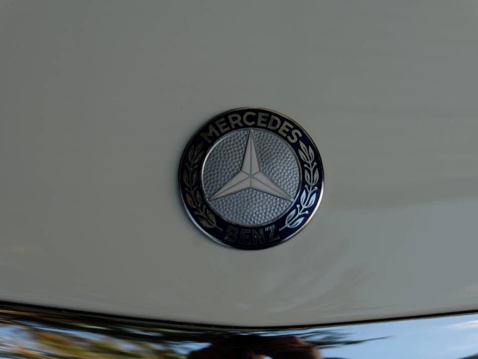 Imagen 73/76 de Mercedes-Benz 450 SLC (1978)