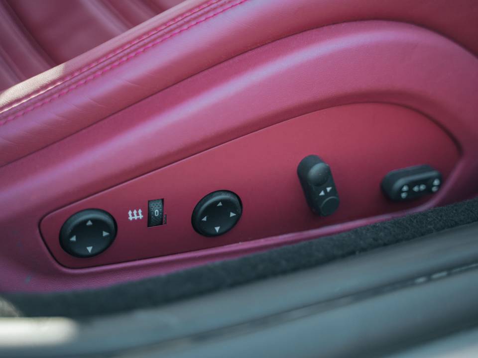 Immagine 50/69 di Ferrari California (2011)