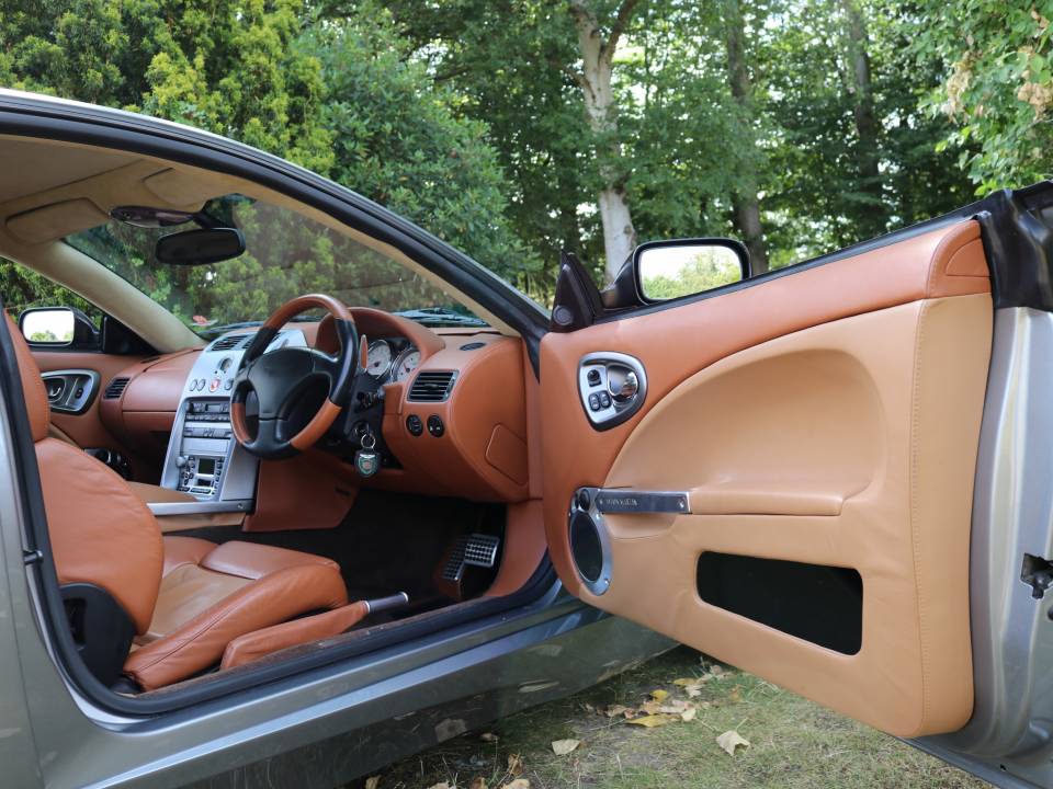 Bild 85/100 von Aston Martin V12 Vanquish (2003)
