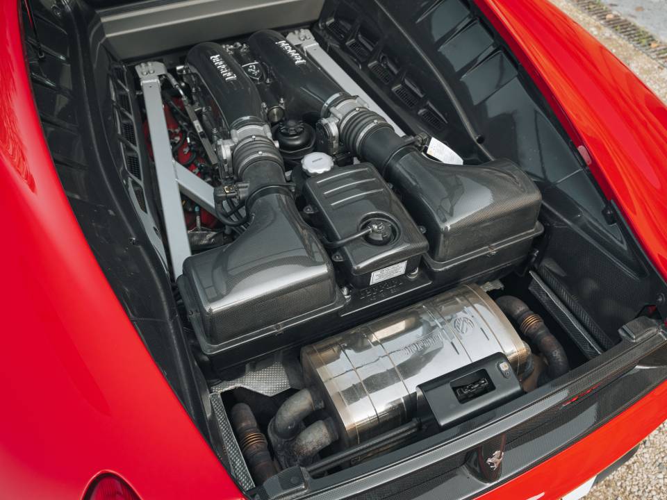 Image 65/70 of Ferrari 430 Scuderia (2008)
