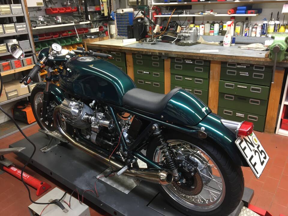 Imagen 20/28 de Moto Guzzi DUMMY (1980)
