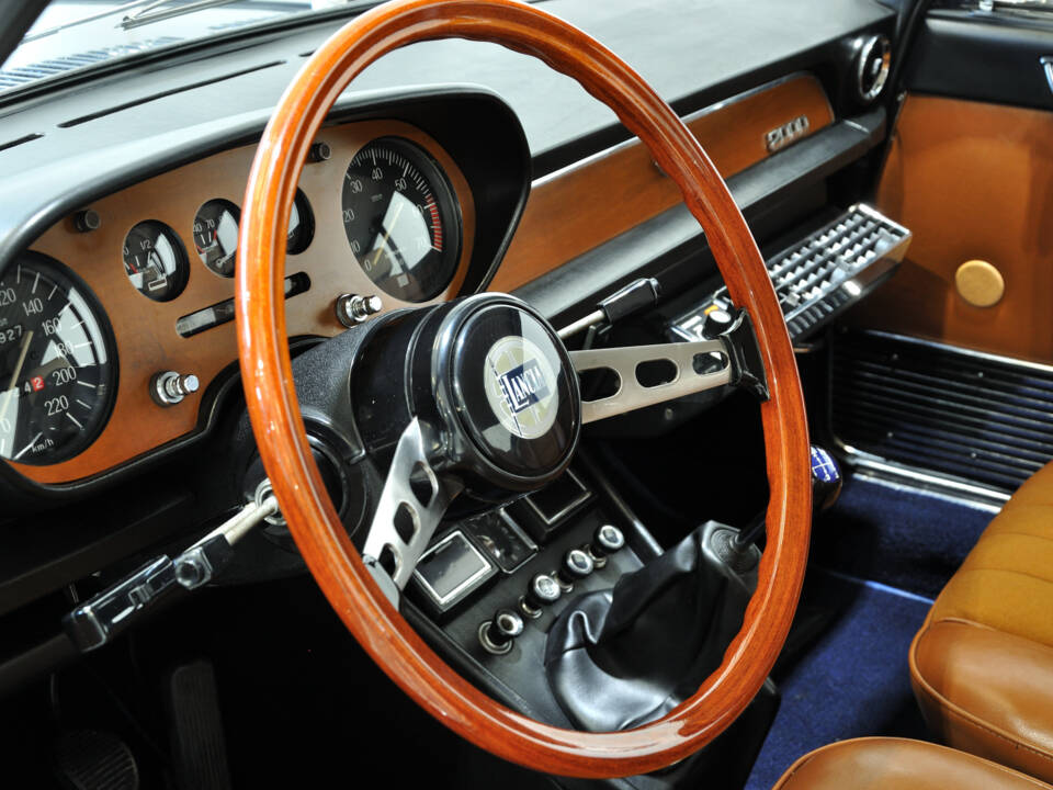 Afbeelding 57/57 van Lancia 2000 Coupe (1972)