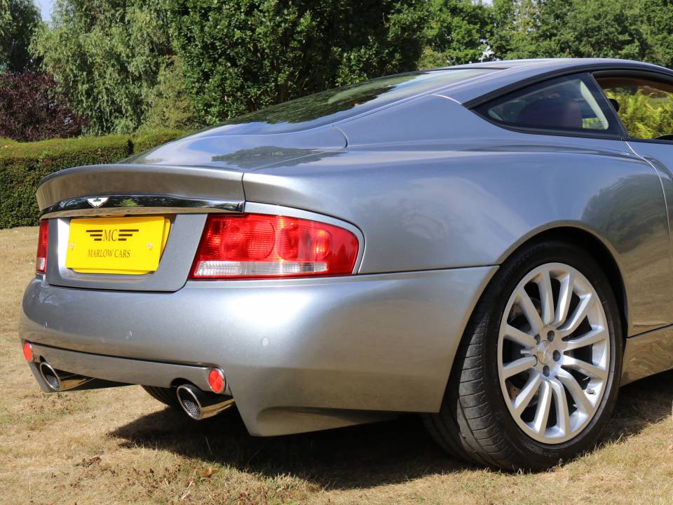 Bild 64/100 von Aston Martin V12 Vanquish (2003)