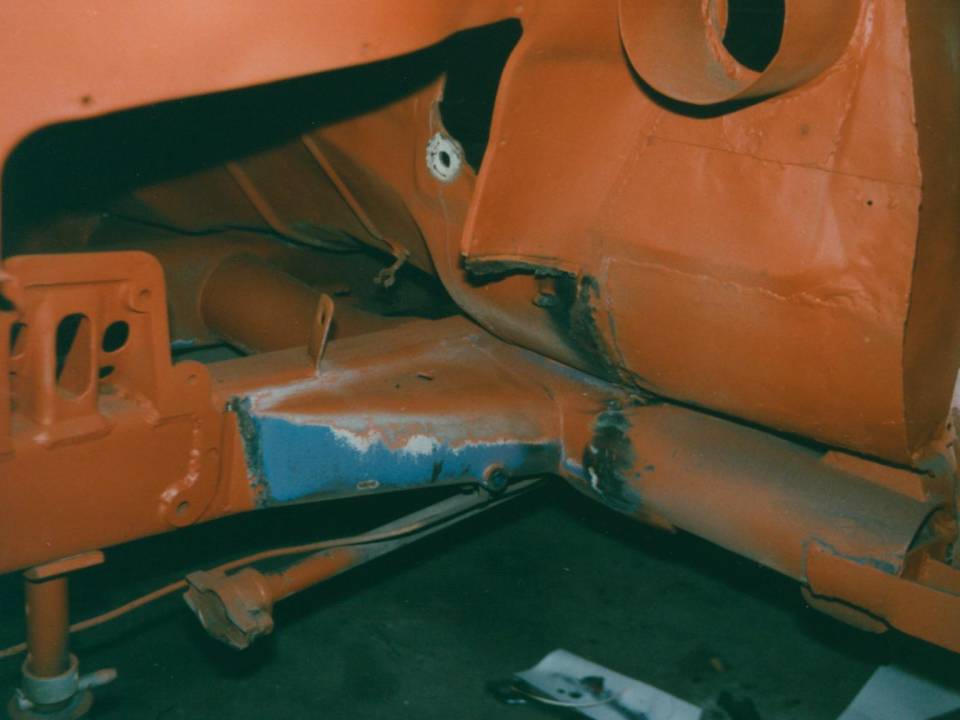 Image 20/29 of BMW 502 Baur (1955)