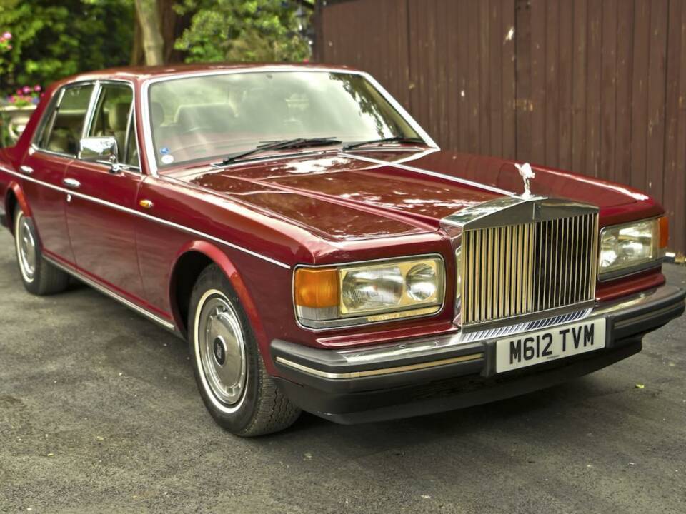 Immagine 2/50 di Rolls-Royce Silver Spirit III (1995)