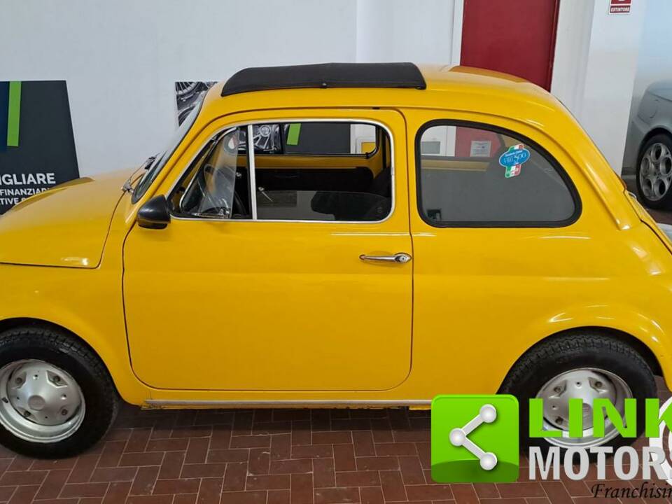 Immagine 2/10 di FIAT 500 F (1966)