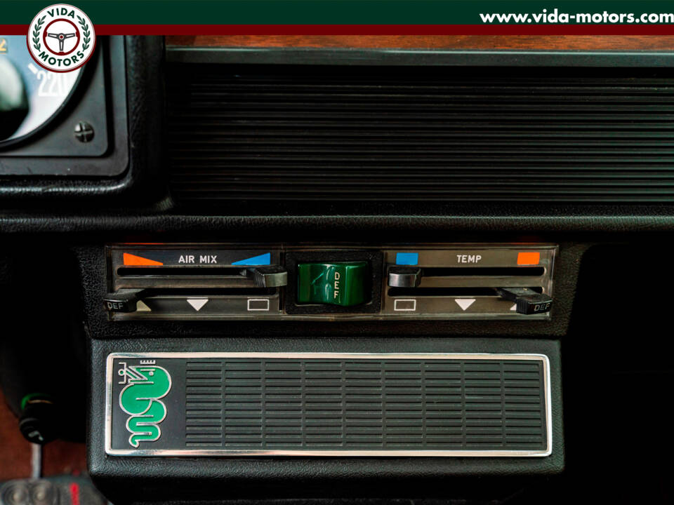 Image 15/20 of Alfa Romeo Alfetta 1.8 (1976)