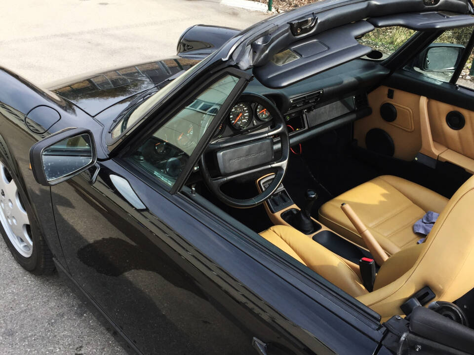 Bild 4/7 von Porsche 911 Carrera 2 (1990)