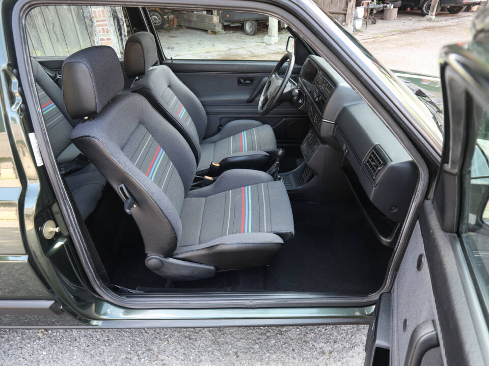 Image 19/92 de Volkswagen Golf Mk II GTD 1.6 (1991)