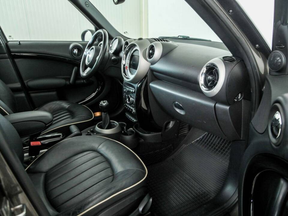 Immagine 12/50 di Mini Cooper S Countryman ALL4 (2010)