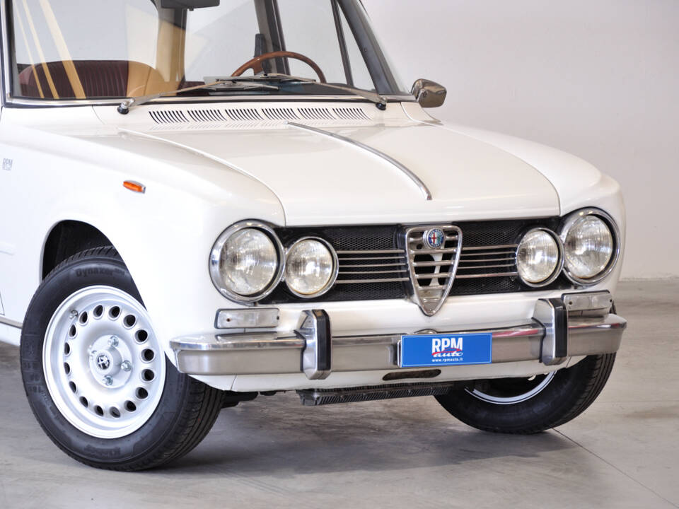 Image 38/63 of Alfa Romeo Giulia 1600 Super Biscione (1969)