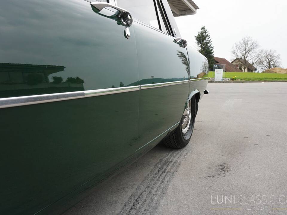 Bild 19/56 von Rover 3500 (1972)