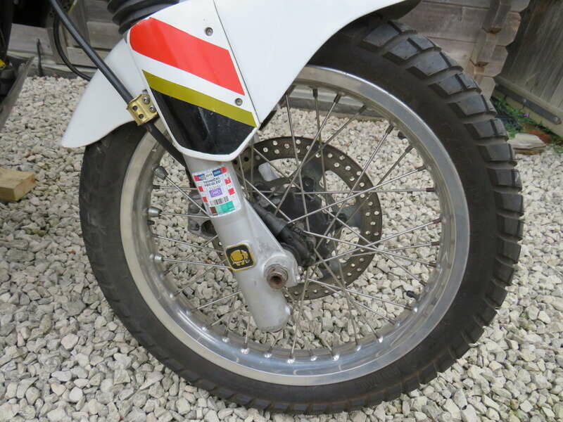 Imagen 39/50 de Cagiva DUMMY (1990)