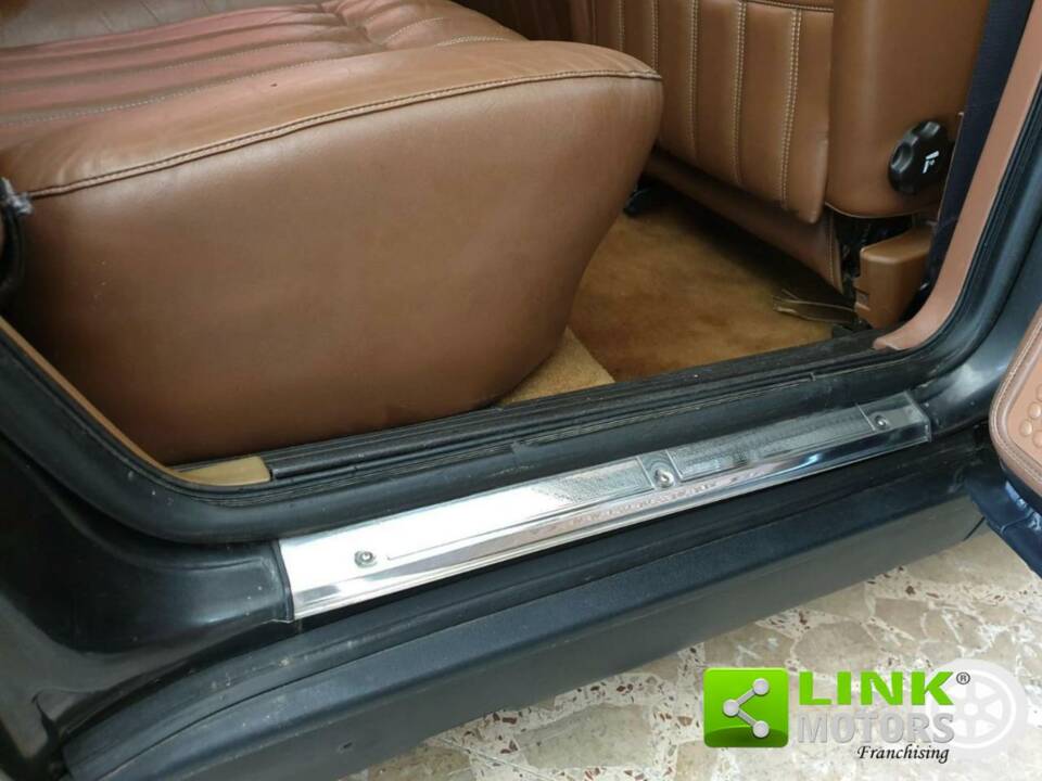 Immagine 23/50 di Lancia Thema 8.32 (1989)