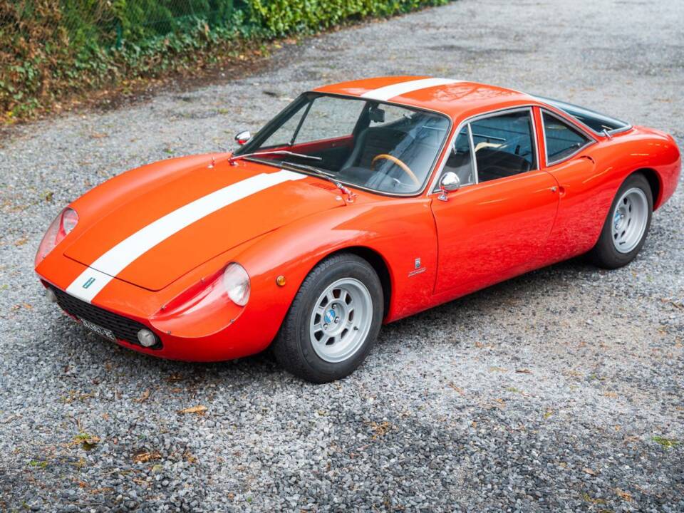 Image 1/22 of De Tomaso Vallelunga (1968)