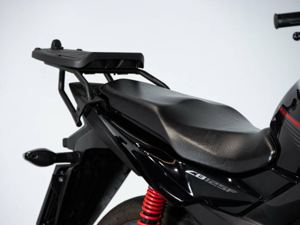 Bild 36/50 von Honda DUMMY (2017)