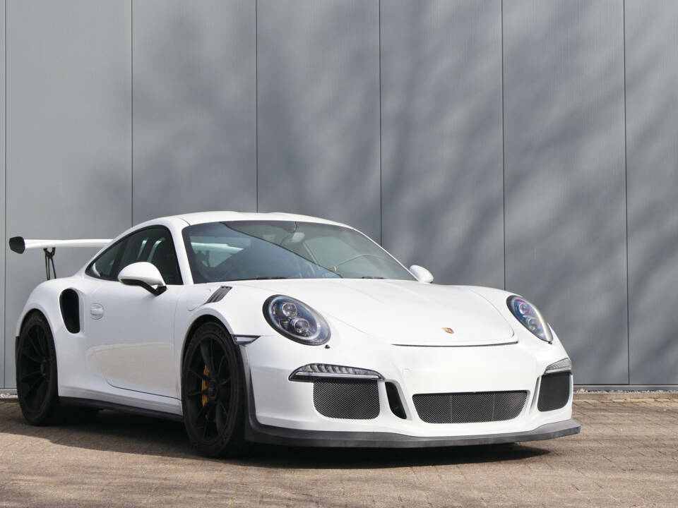 Image 26/82 de Porsche 911 GT3 RS (2015)