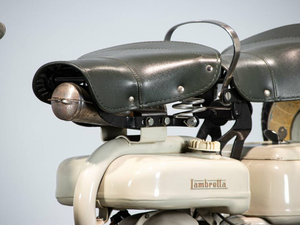 Image 38/50 of Innocenti DUMMY (1956)