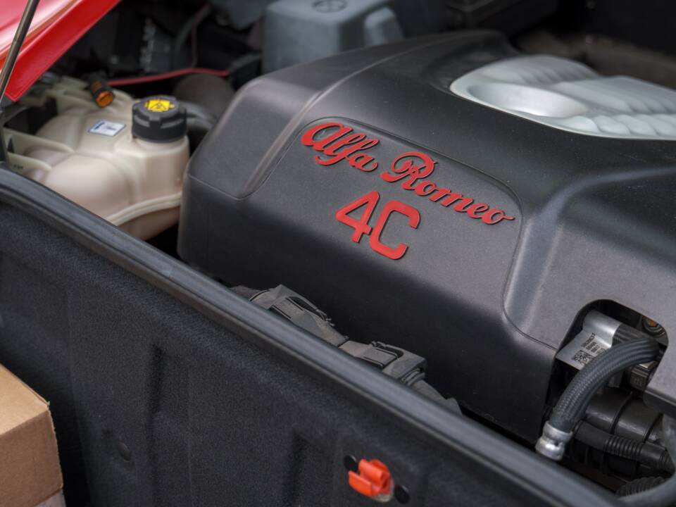 Imagen 50/67 de Alfa Romeo 4C (2015)