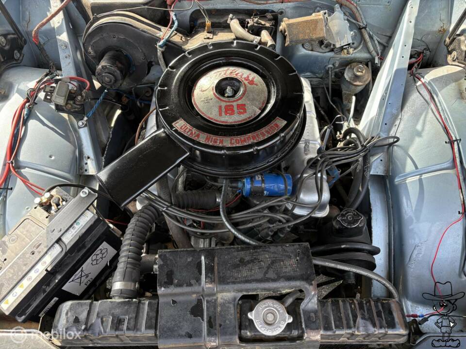 Image 15/49 of Oldsmobile F-85 Jetfire (1962)