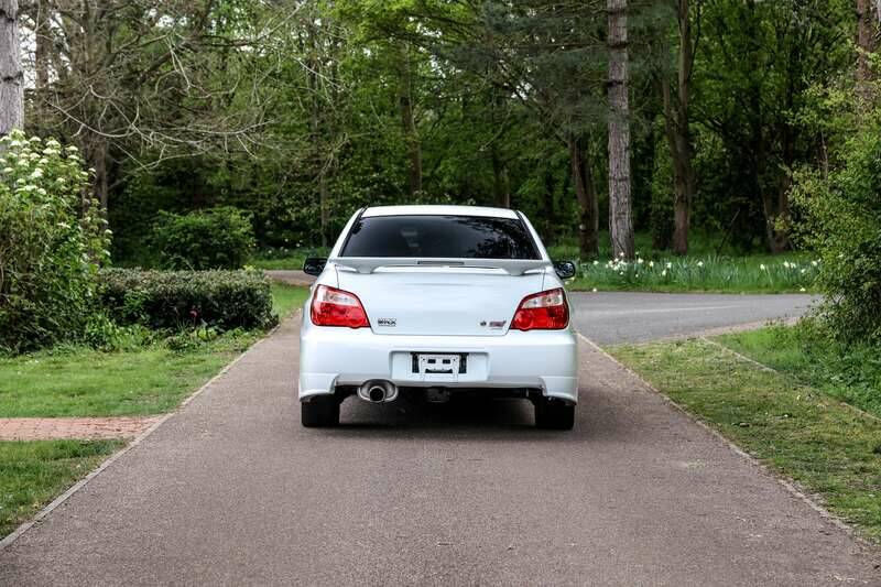Image 7/32 of Subaru Impreza WRX STi (2003)
