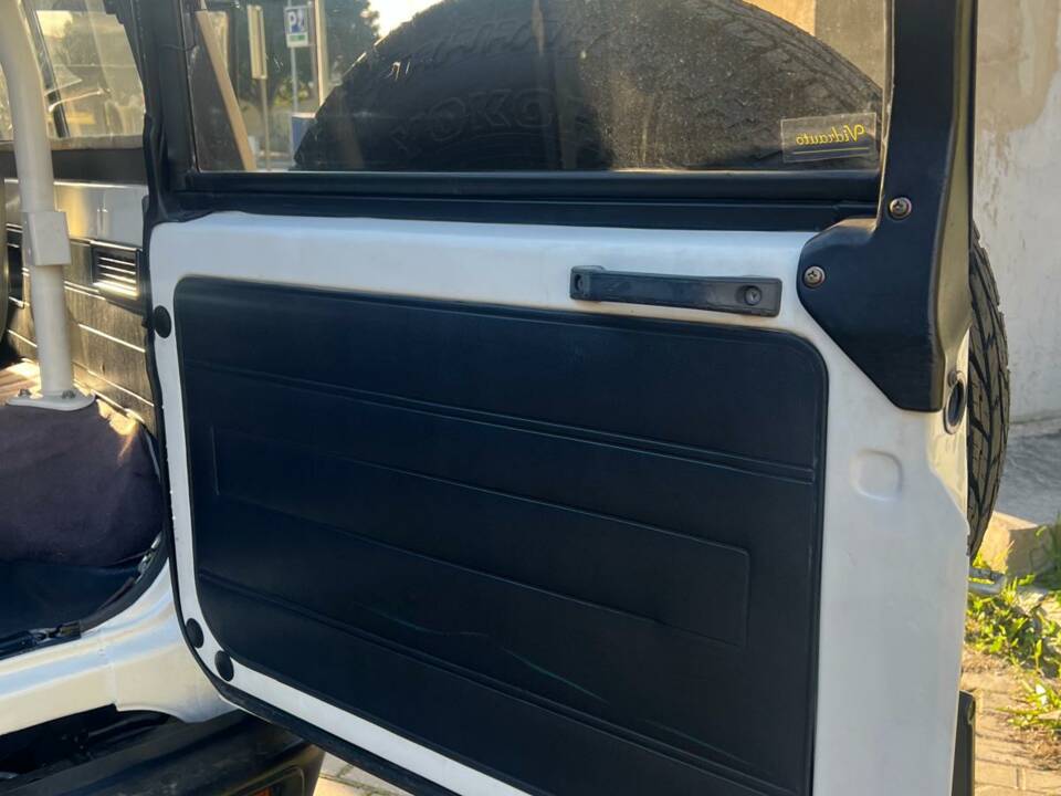 Bild 11/17 von Toyota Land Cruiser BJ73 (1988)
