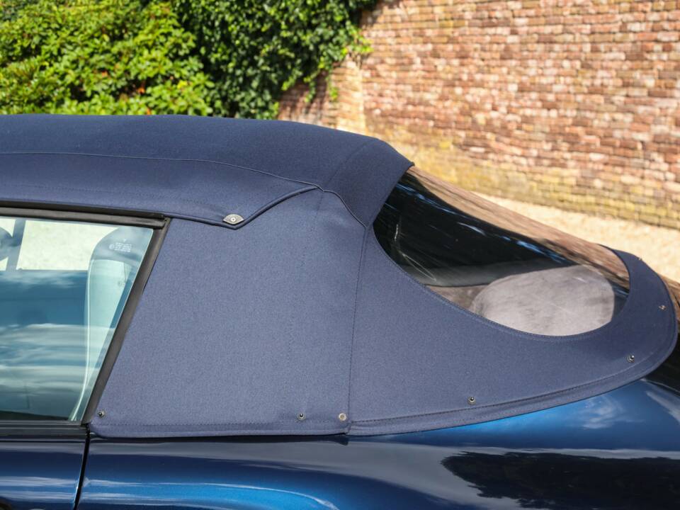 Bild 7/50 von Porsche 911 Carrera 4 (1992)