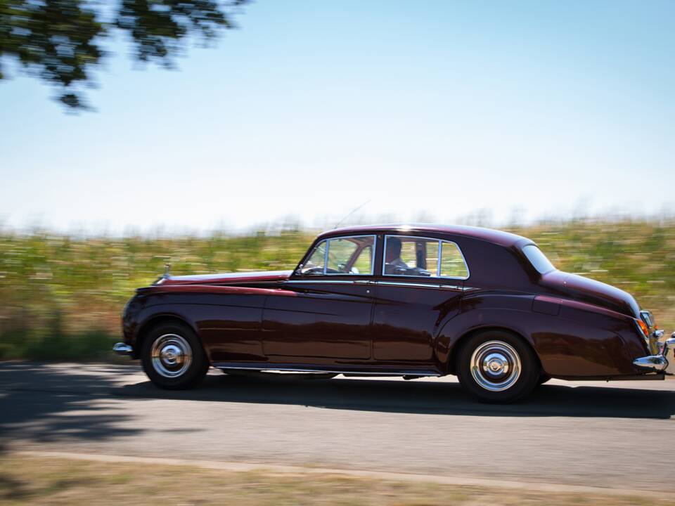 Image 12/52 of Rolls-Royce Silver Cloud II (1962)