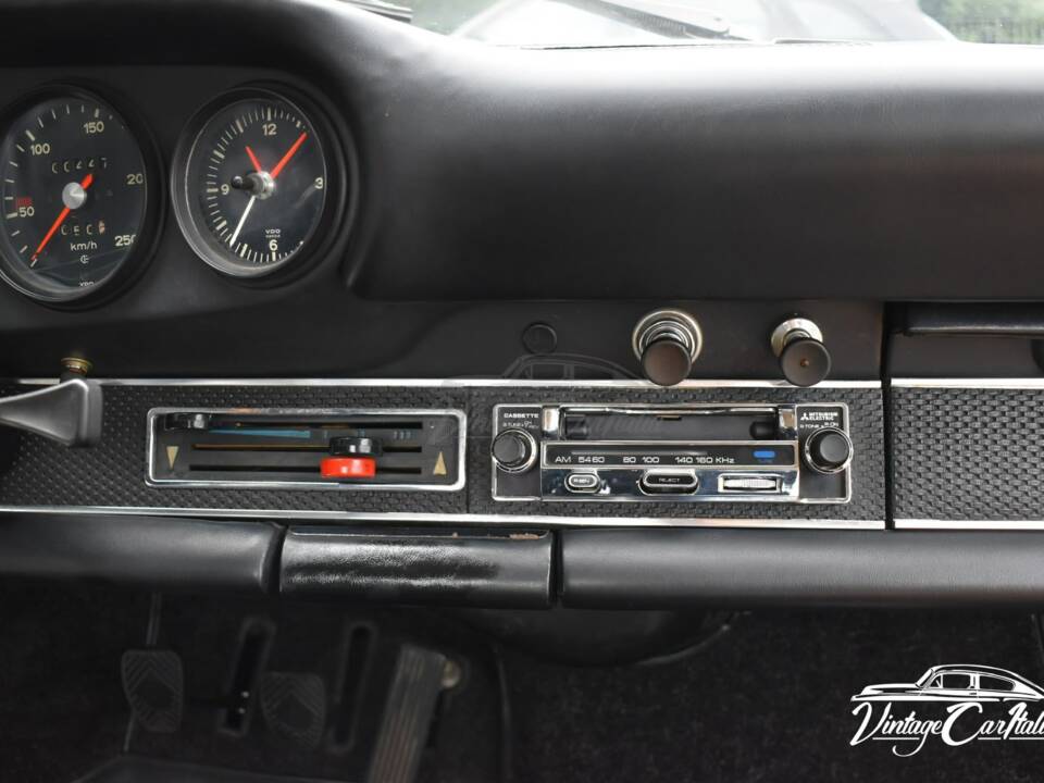 Bild 19/23 von Porsche 911 2.2 T (1970)