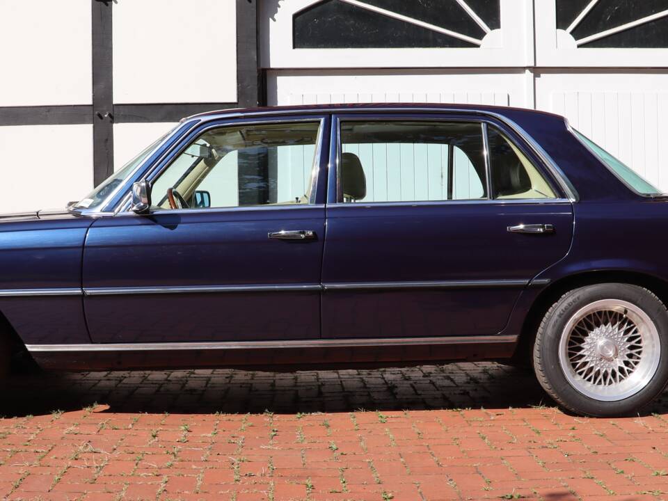 Image 1/57 de Mercedes-Benz 450 SEL 6,9 (1977)